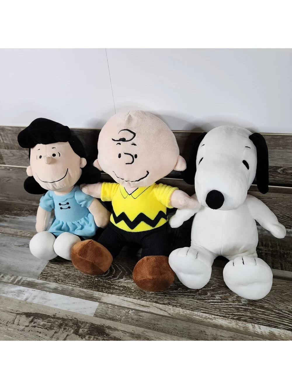 Soft Plush PEANUTS Dolls Lot of 3 Charlie Brown, Snoopy & Lucy 14